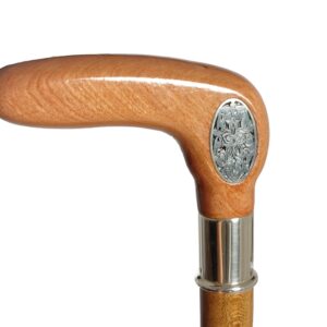 Maini A077